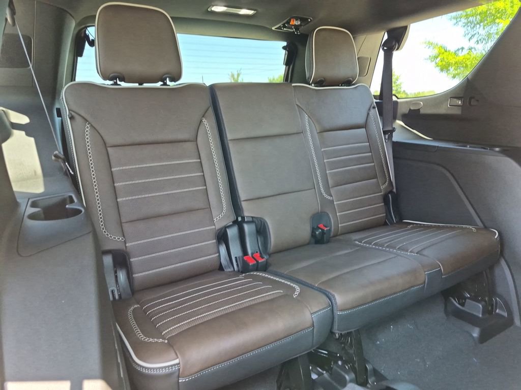 New 2026 GMC Yukon Denali Ultimate AWD/4WD image 41