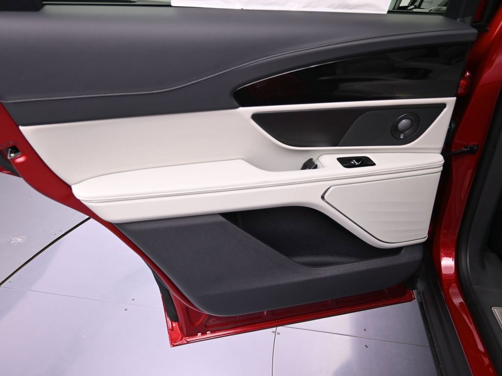 New 2026 Lincoln Nautilus Reserve image 23