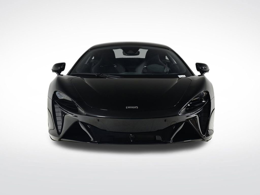 New 2026 McLaren Artura image 8