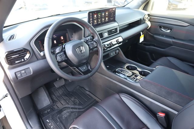 New 2026 Honda Pilot Black Edition image 10