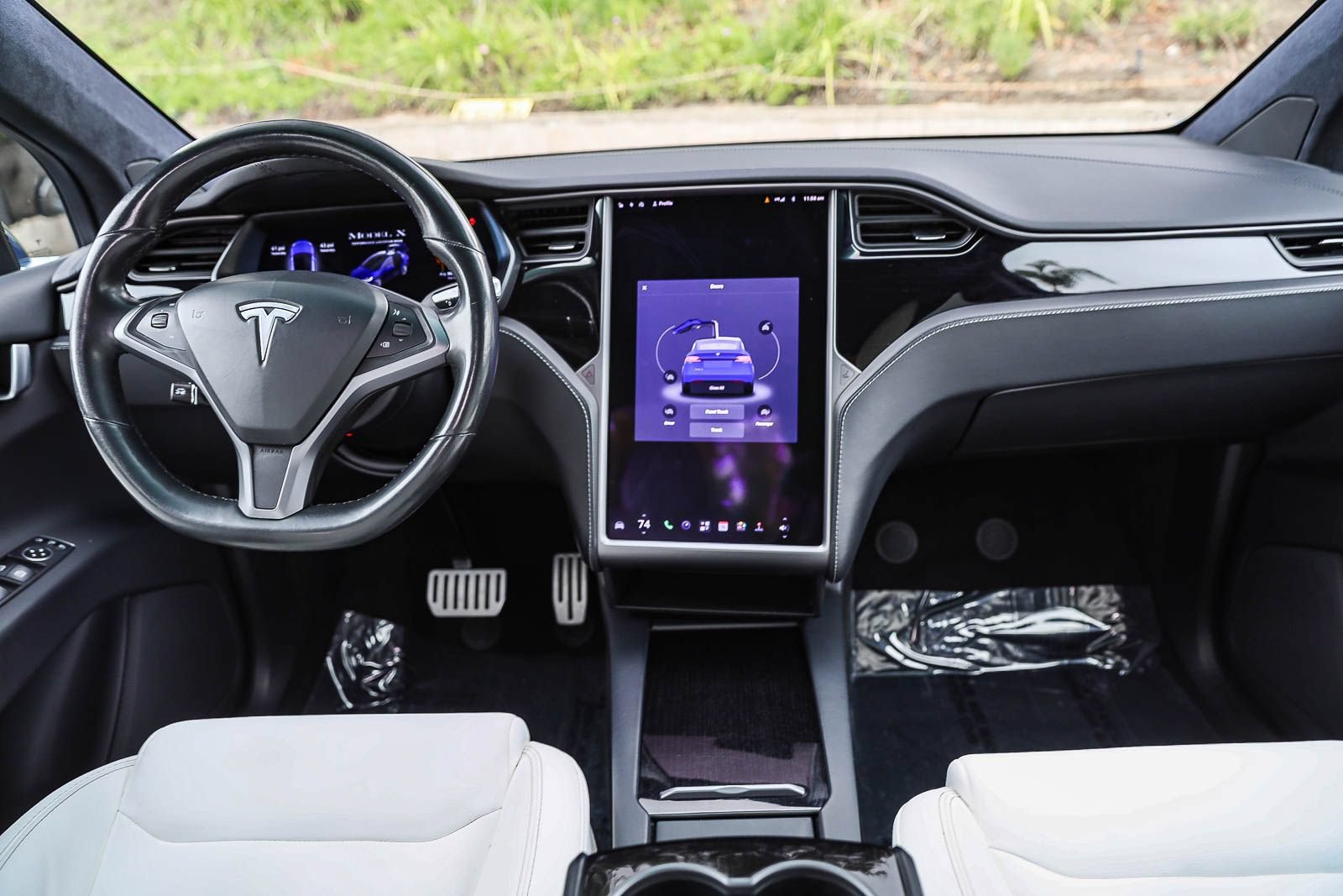 Used 2020 Tesla Model X Performance AWD/4WD image 12