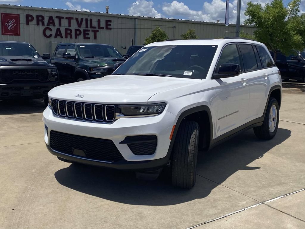 New 2026 Jeep Grand Cherokee Laredo X RWD image 29