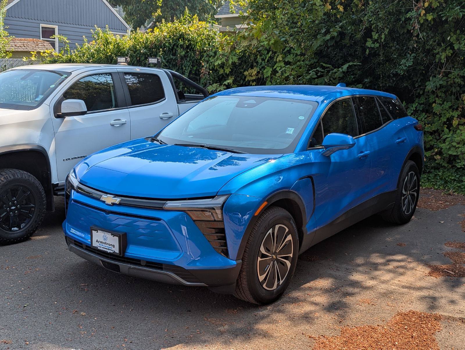Used 2026 Chevrolet Blazer EV LT AWD/4WD image 1