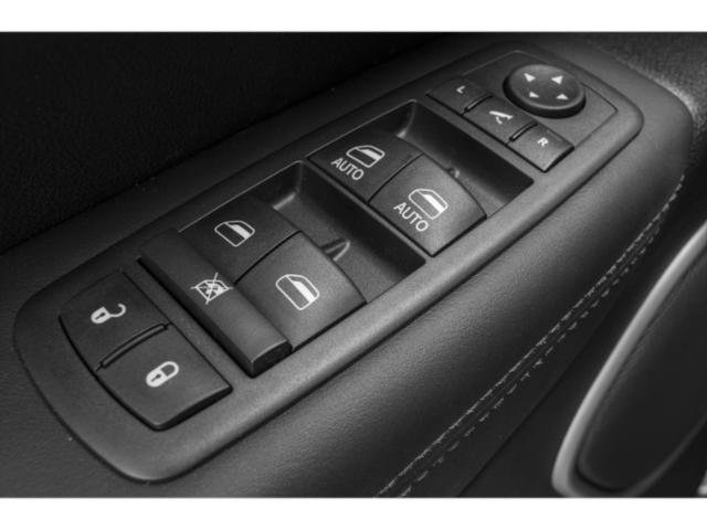 Used 2015 Jeep Grand Cherokee Summit AWD/4WD image 23