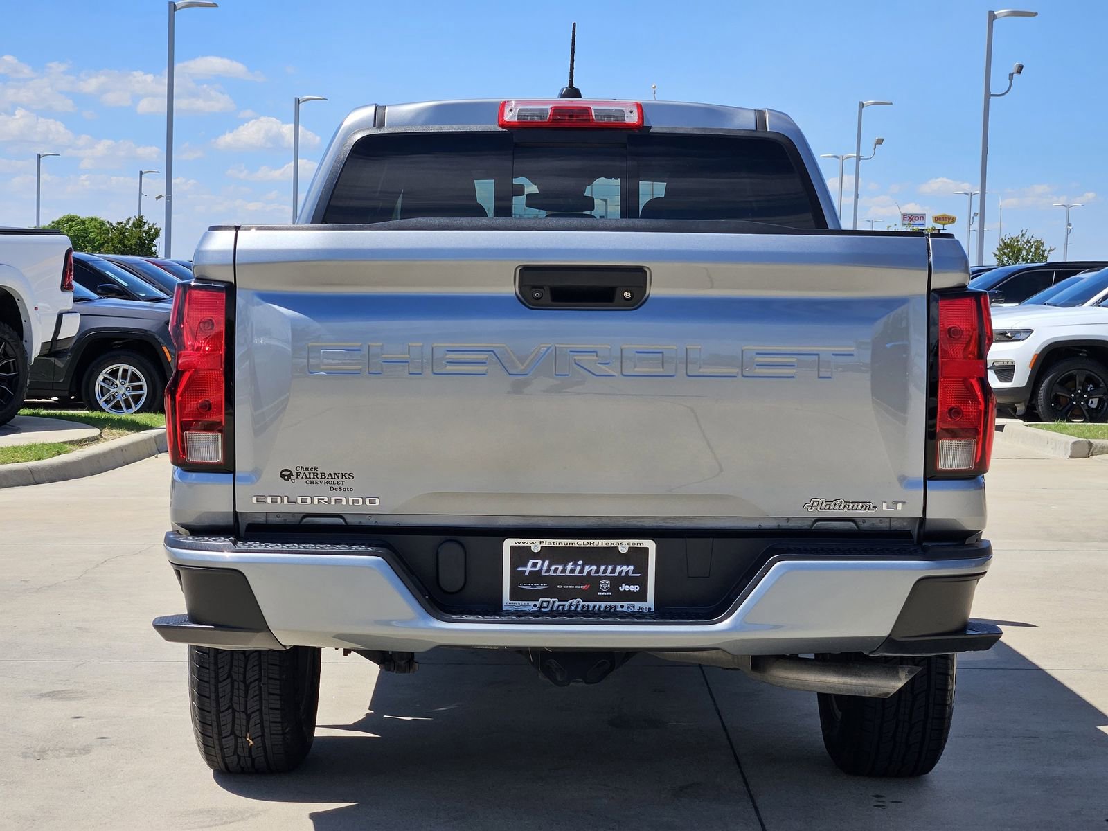 Used 2023 Chevrolet Colorado LT w/ LT Convenience Package image 8
