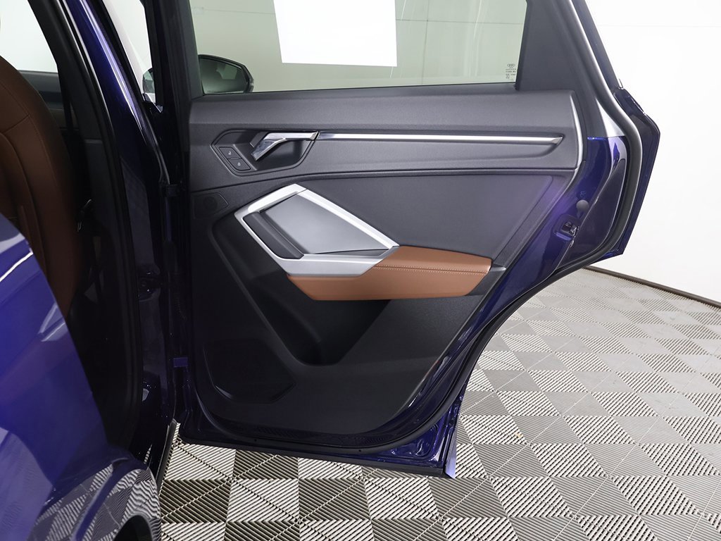 Used 2022 Audi Q3 2.0T Premium w/ Convenience Package image 24