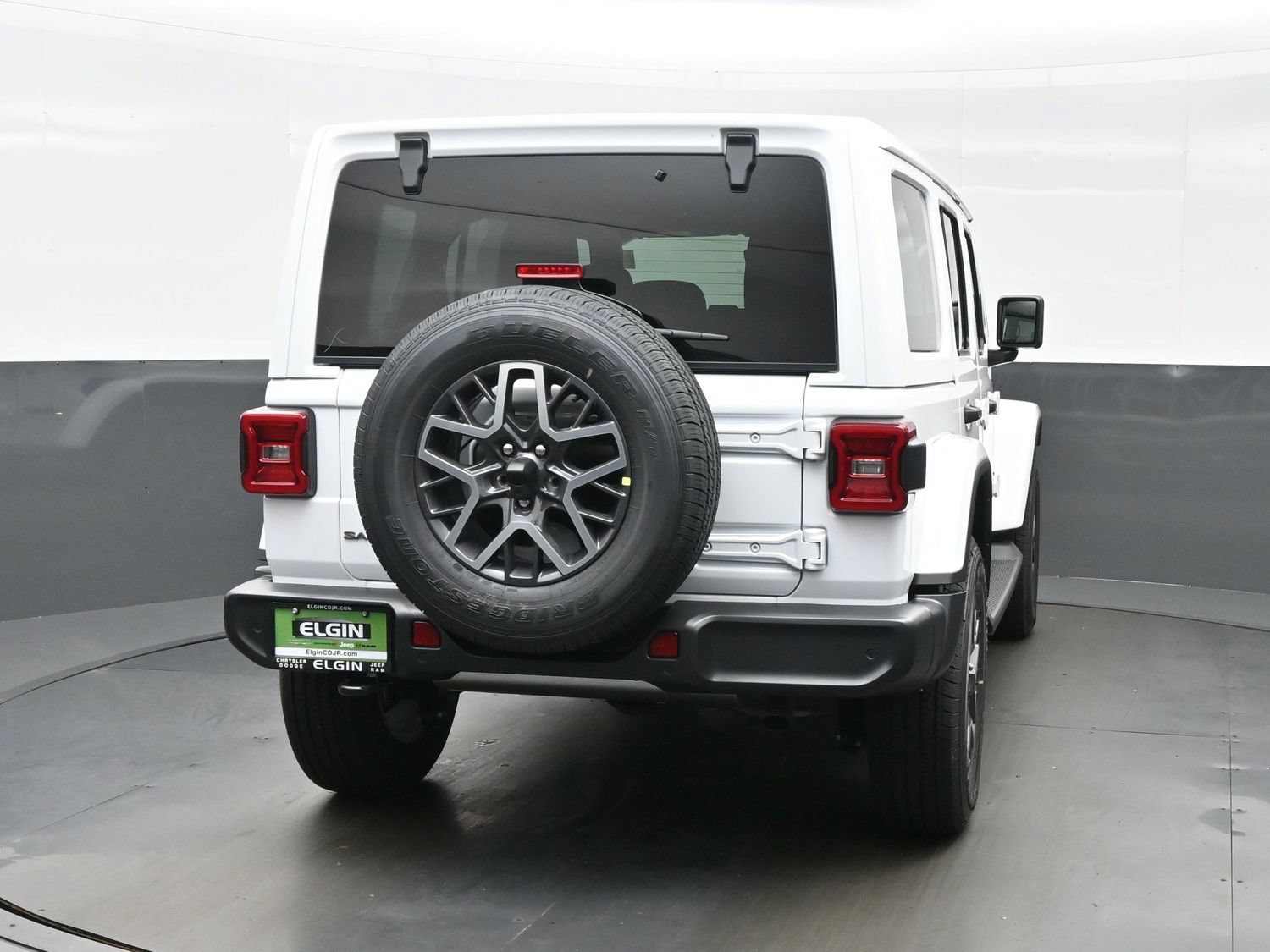 New 2026 Jeep Wrangler Unlimited Sahara AWD/4WD image 7