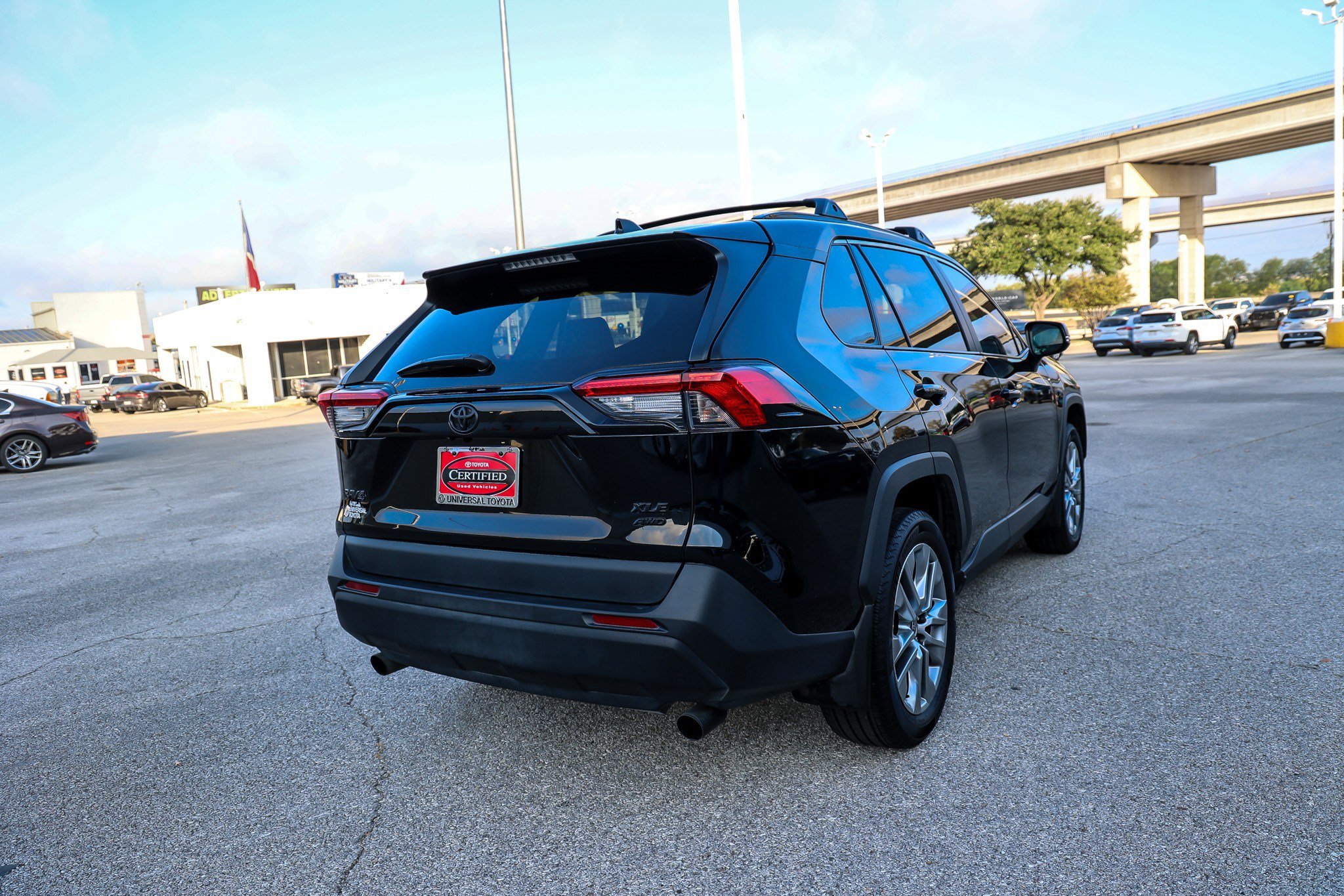 Certified 2025 Toyota RAV4 XLE Premium w/ Weather Package AWD/4WD image 7
