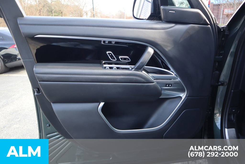 Used 2023 Land Rover Range Rover SE image 17