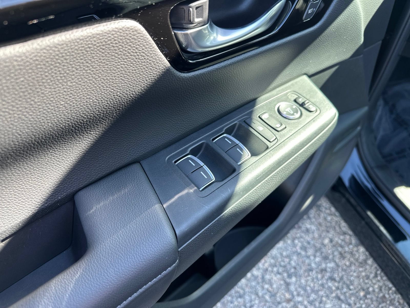 Used 2023 Honda CR-V EX-L image 18