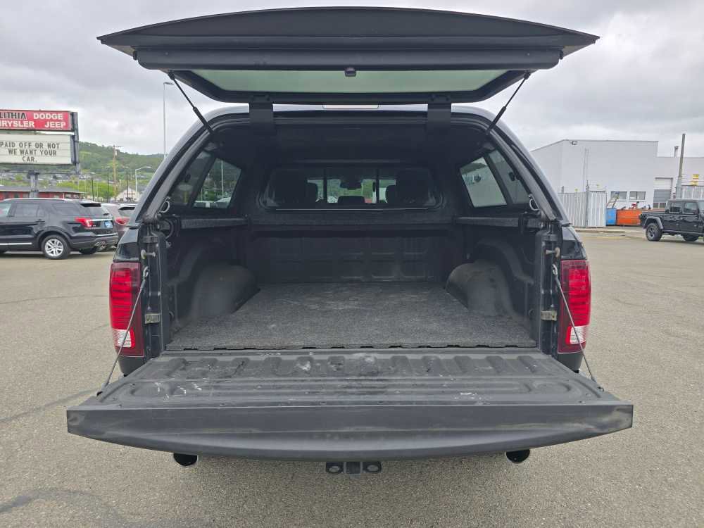 Used 2015 RAM 1500 Sport w/ Black Ram 1500 Sport Group AWD/4WD image 19