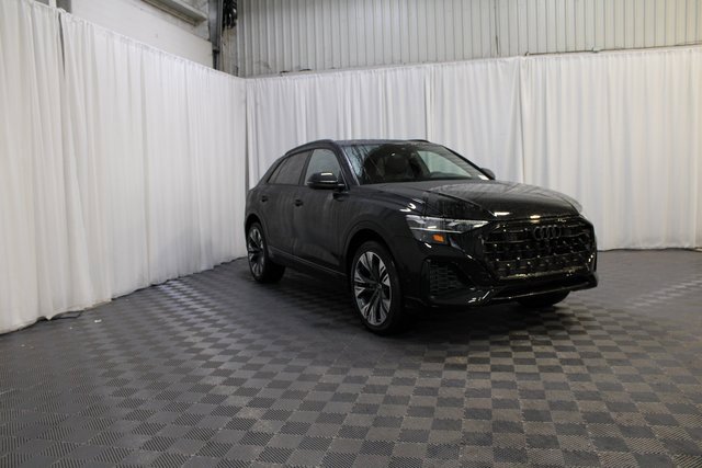 New 2025 Audi Q8 Premium image 31