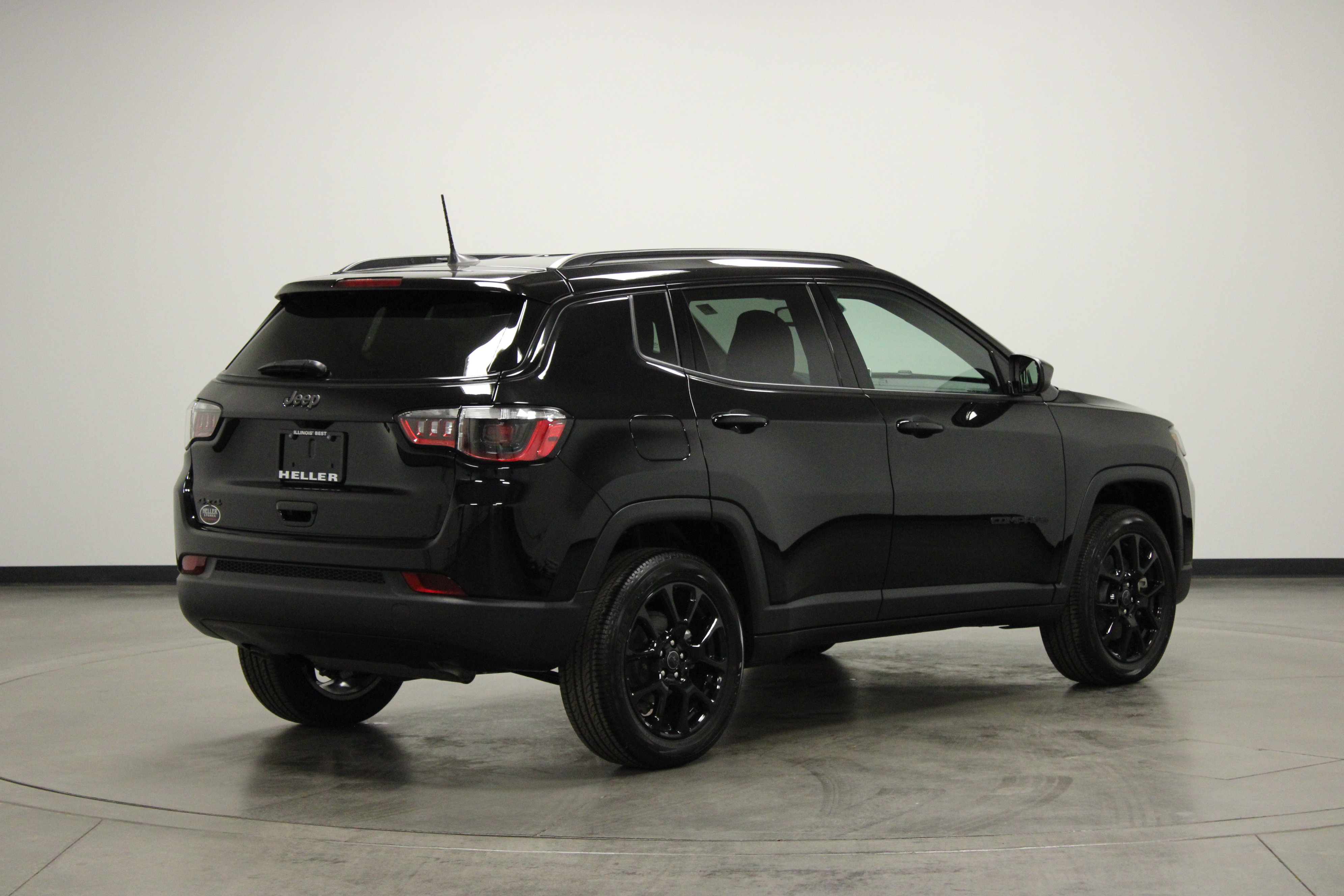 New 2026 Jeep Compass Latitude AWD/4WD image 8