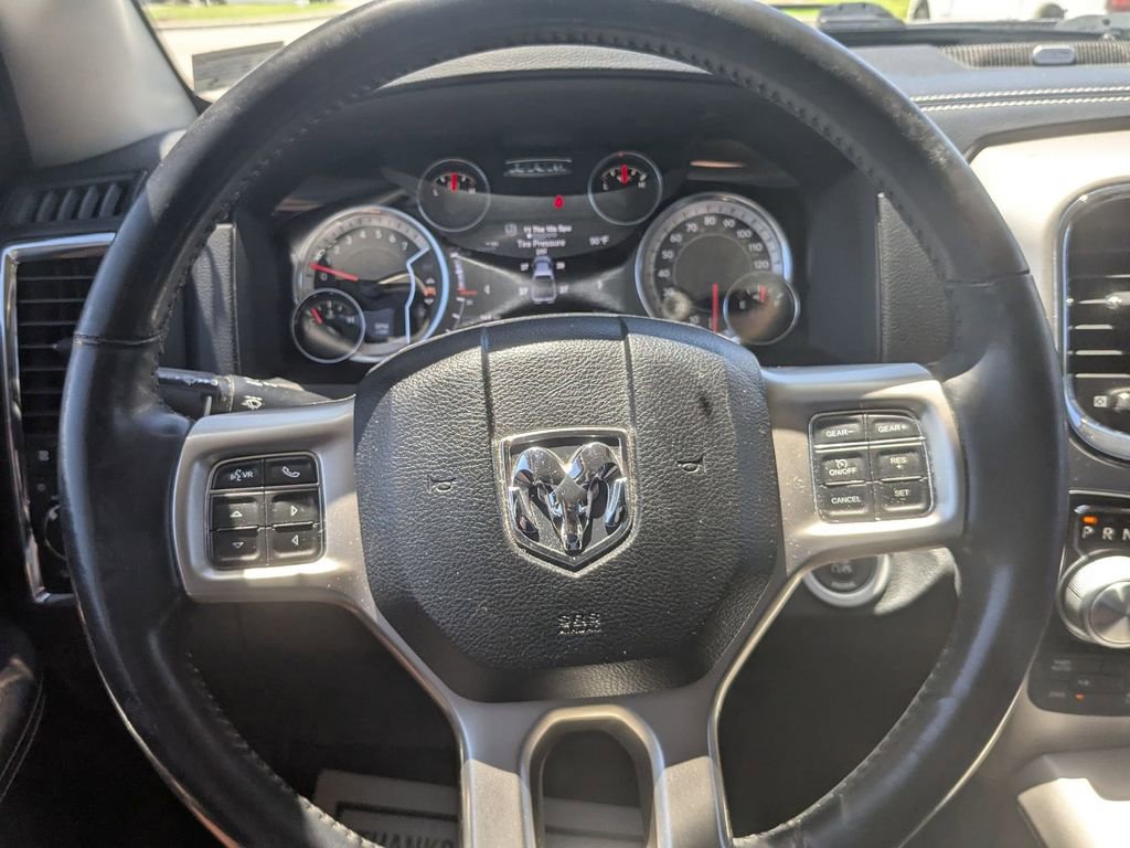 Used 2016 RAM 1500 Laramie w/ Convenience Group AWD/4WD image 22