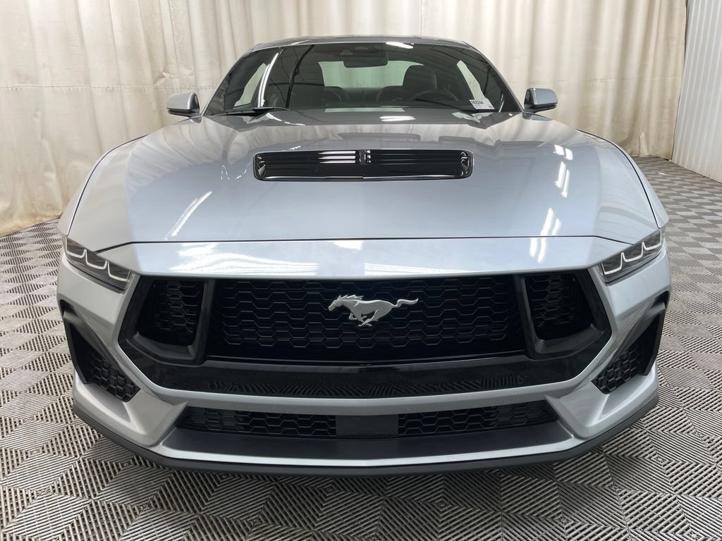 Used 2024 Ford Mustang GT Premium RWD image 13