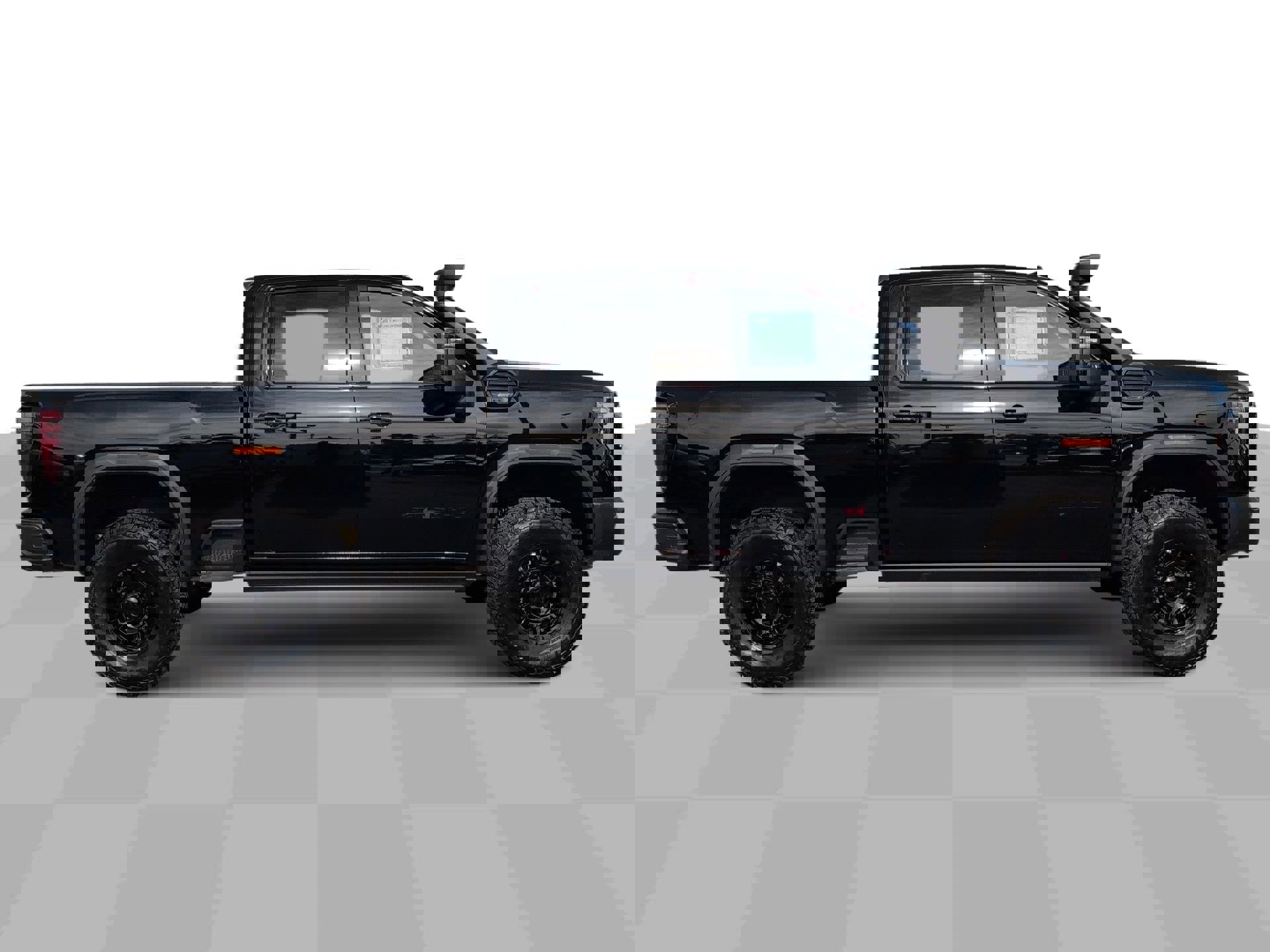 New 2026 GMC Sierra 2500 AT4X w/ AT4X AEV Edition image 10