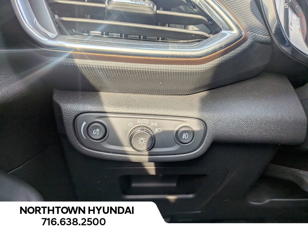 Used 2023 Chevrolet TrailBlazer ACTIV w/ Convenience Package image 27