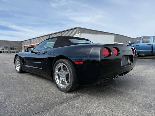 Used 2004 Chevrolet Corvette Convertible w/ Preferred Equipment Group image 6