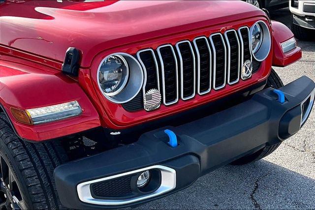 Used 2024 Jeep Wrangler Unlimited Sahara AWD/4WD image 33