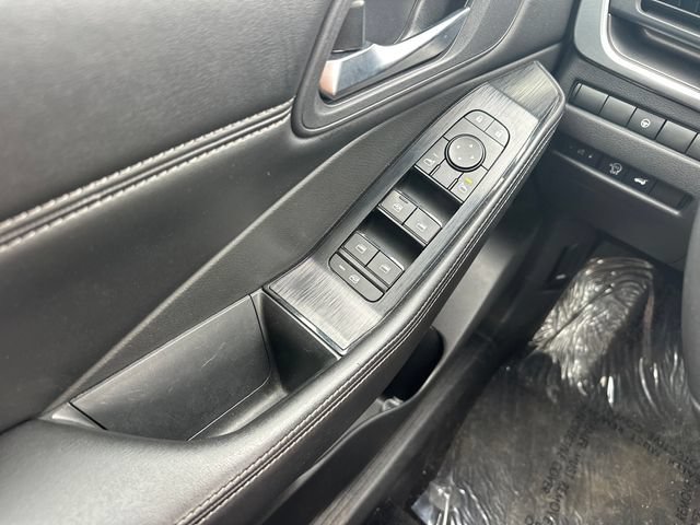 Used 2023 Nissan Rogue SV w/ SV Premium B Package AWD/4WD image 19