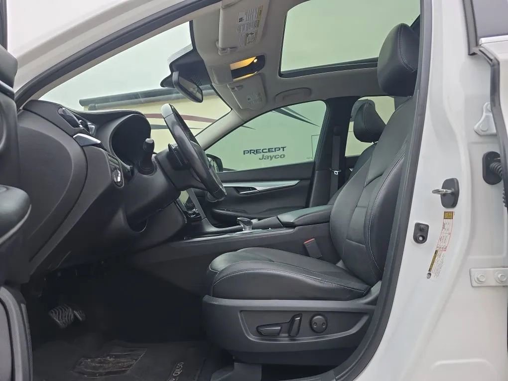 Used 2019 INFINITI QX50 Luxe FWD image 14