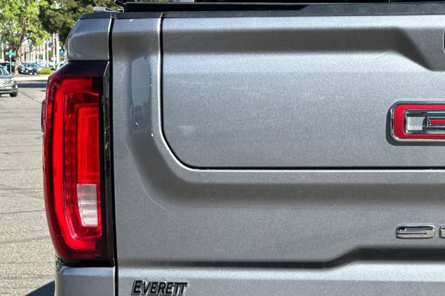 Used 2020 GMC Sierra 1500 SLT w/ SLT Premium Plus Package AWD/4WD image 48