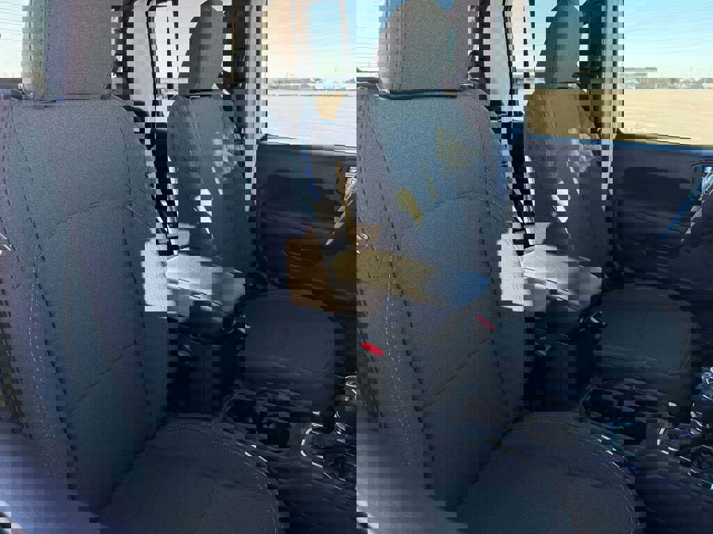 New 2026 Jeep Gladiator Sport image 25