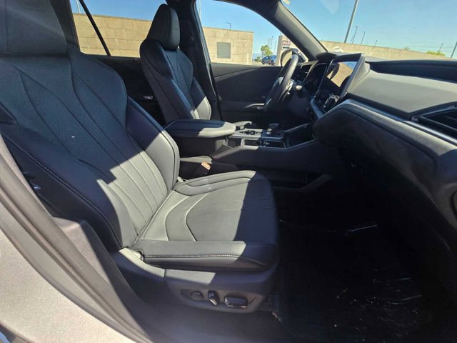 Certified 2025 Lexus TX 500h AWD w/ Technology Package image 10