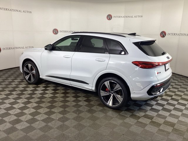 New 2025 Audi SQ5 Premium Plus AWD/4WD image 6