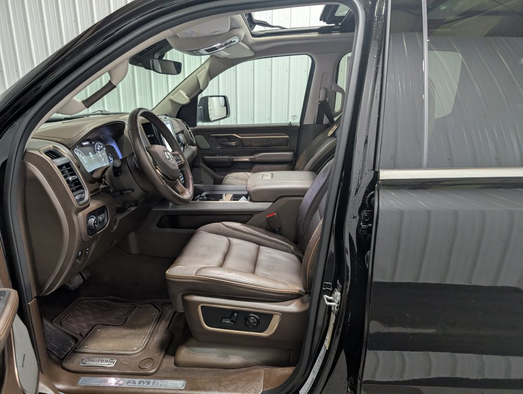 Used 2026 RAM 1500 Limited AWD/4WD image 17