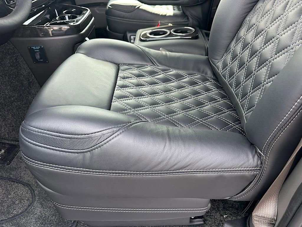 New 2025 Chevrolet Express 2500 w/ Driver Convenience Package image 12