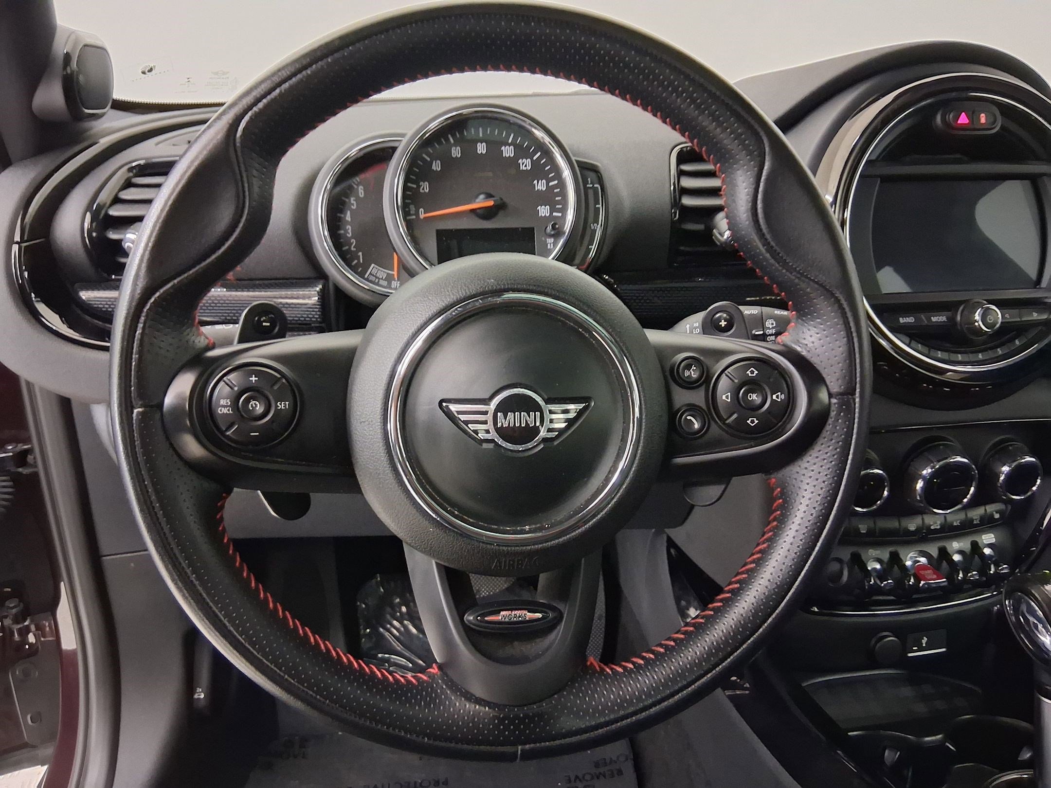 Used 2019 MINI Cooper Clubman S w/ Premium Package FWD image 15