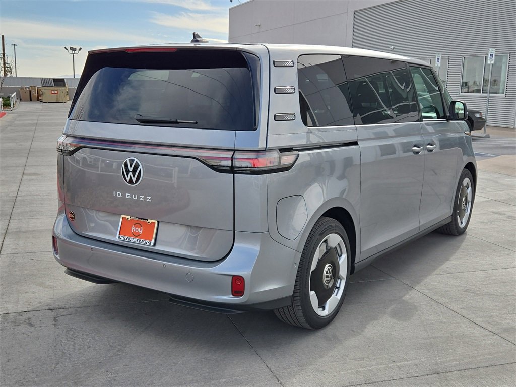 New 2025 Volkswagen ID. Buzz Pro S image 10