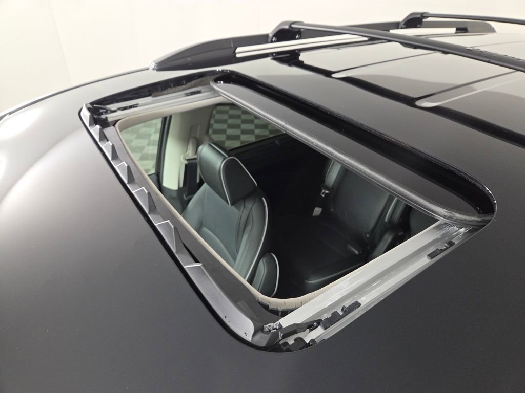 New 2026 Honda Odyssey Touring image 5