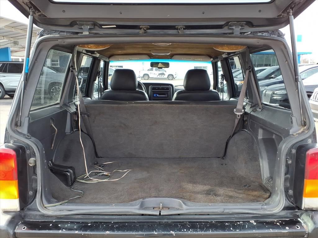 Used 2000 Jeep Cherokee Sport image 10