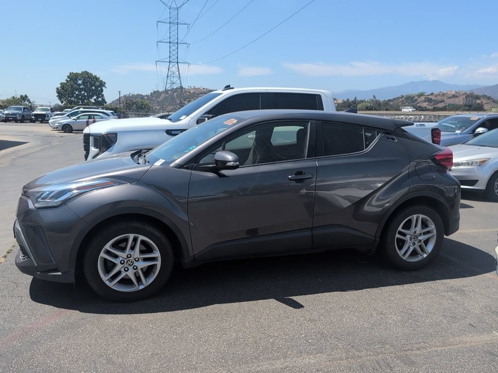 Certified 2021 Toyota C-HR LE FWD image 4