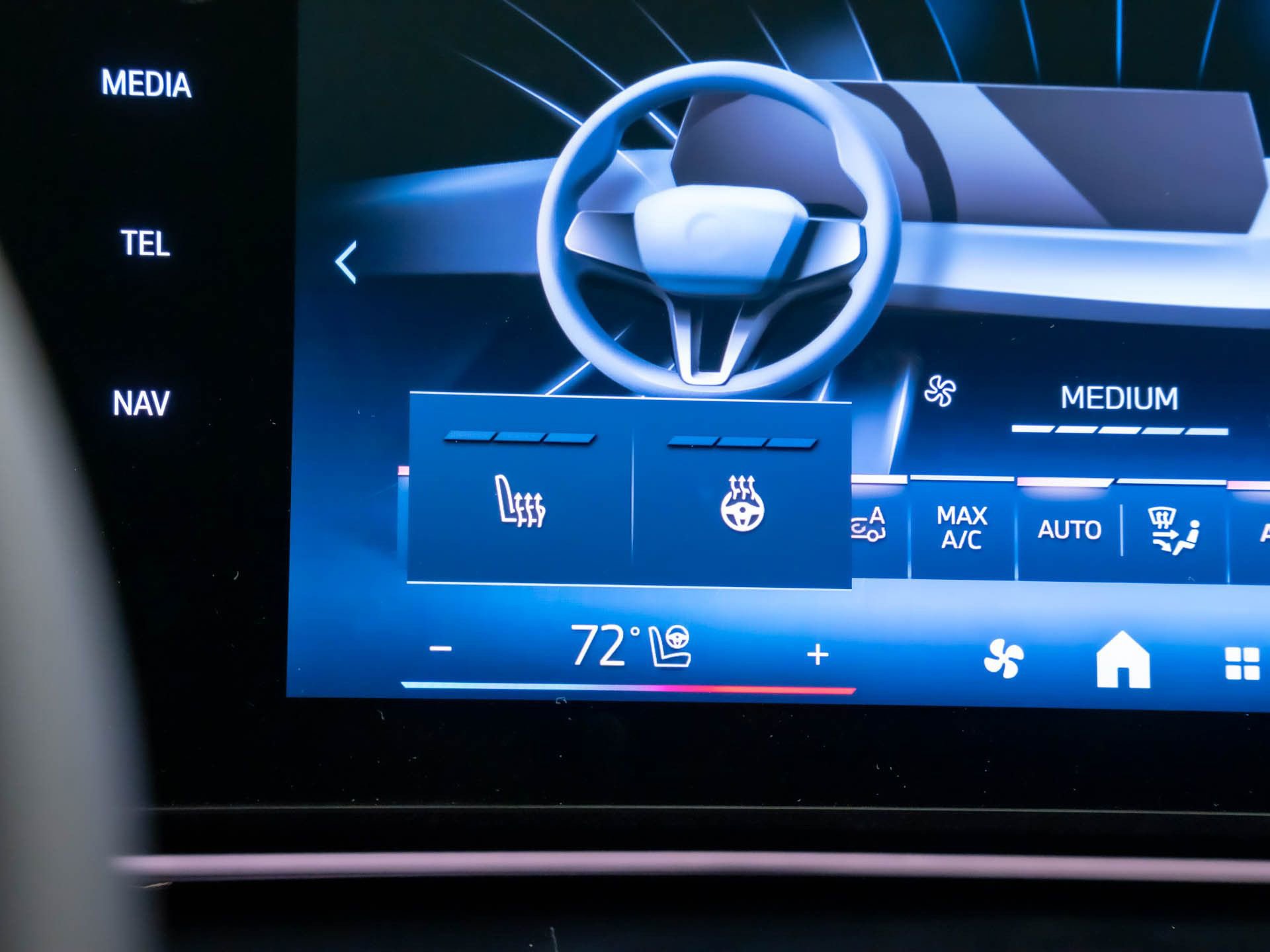 New 2026 BMW X2 xDrive28i w/ Technology Package image 26