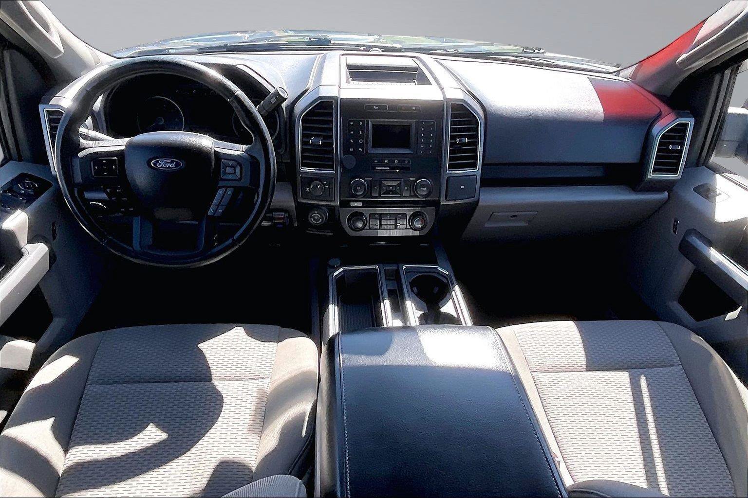 Used 2018 Ford F150 XLT w/ Equipment Group 301A Mid RWD image 12