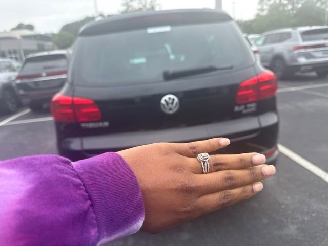 Used 2013 Volkswagen Tiguan SE AWD/4WD image 7