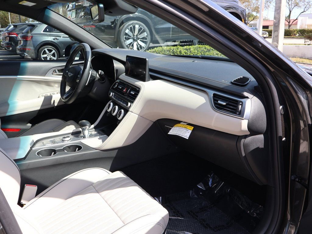 Used 2023 Genesis G70 2.0T w/ Sport Prestige Package image 27
