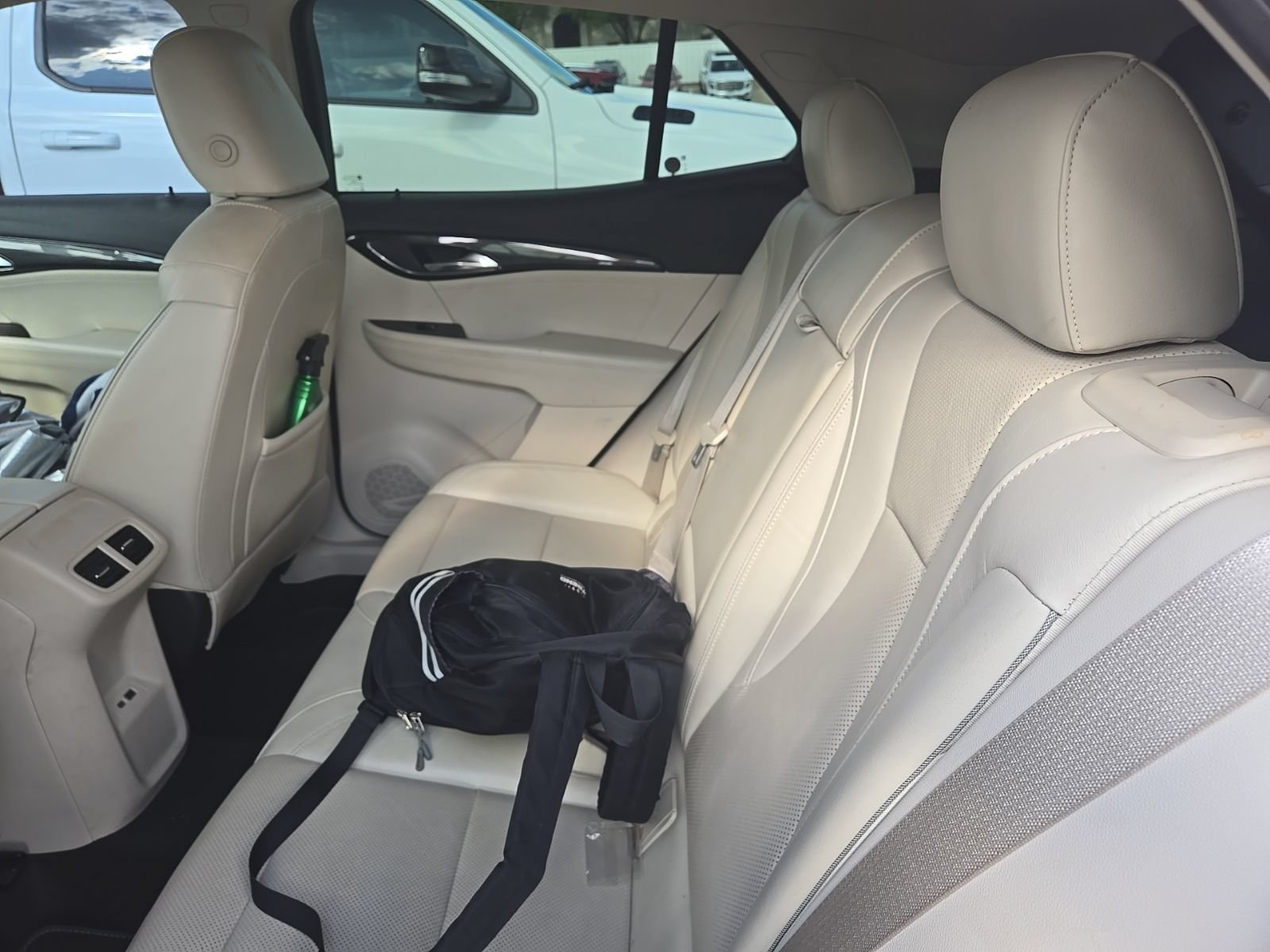 Used 2021 Buick Envision Essence FWD image 13