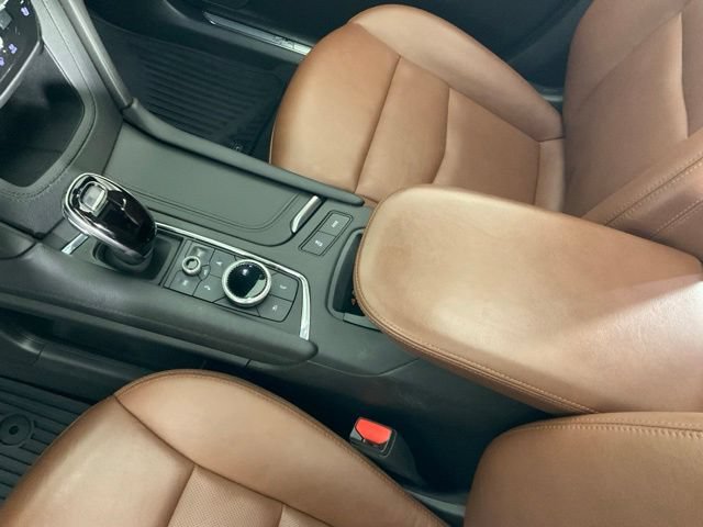 Used 2023 Cadillac XT5 Sportv w/ Technology Package AWD/4WD image 18