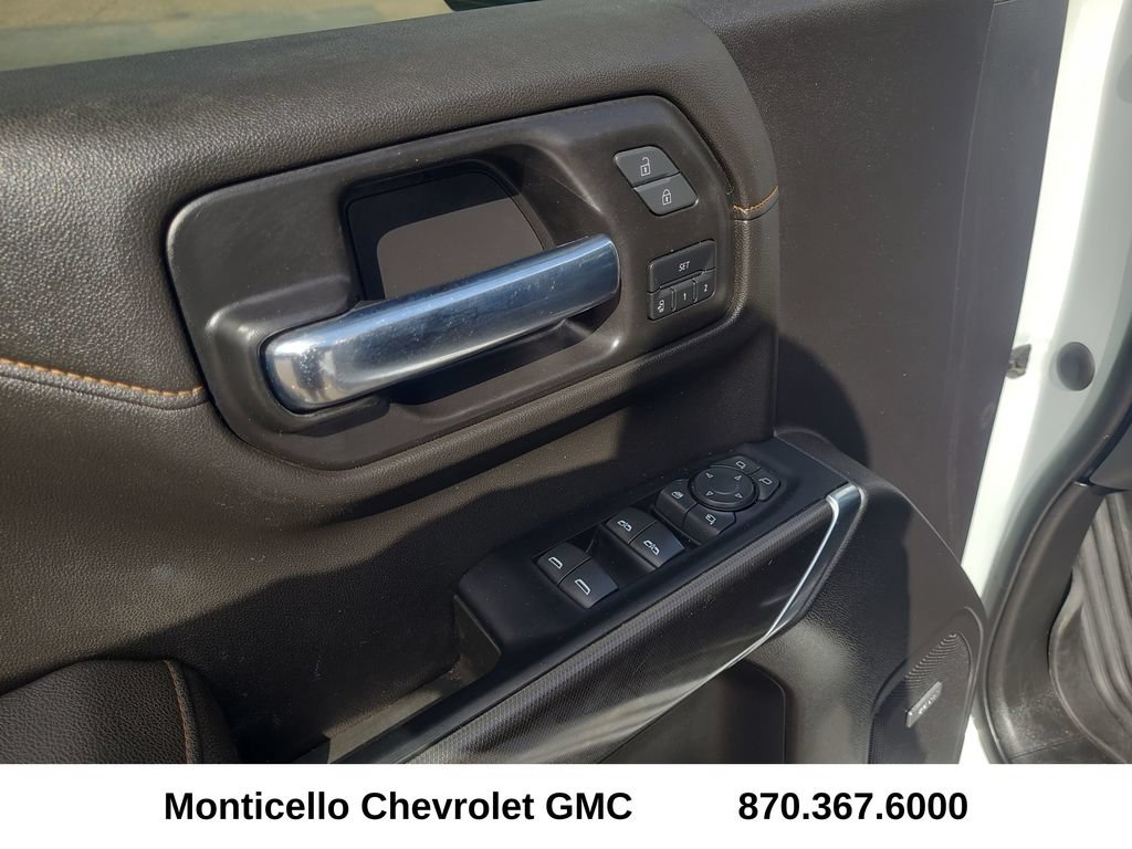 Used 2022 GMC Sierra 1500 AT4 w/ AT4 Preferred Package AWD/4WD image 27