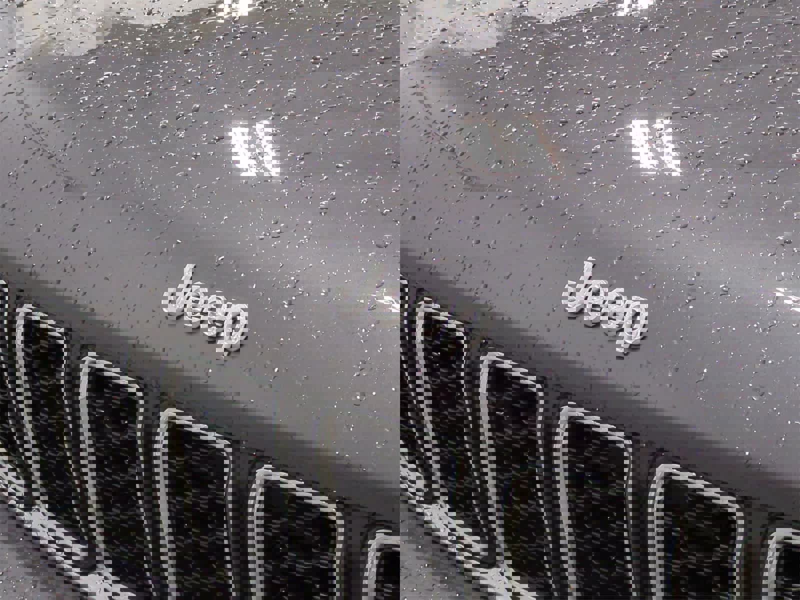 Certified 2024 Jeep Grand Cherokee L Laredo image 11