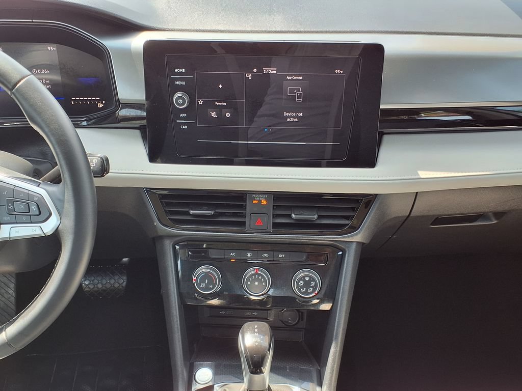 Used 2025 Volkswagen Taos S FWD image 30