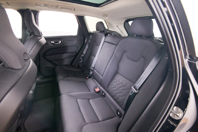 Certified 2026 Volvo XC60 B5 Plus AWD/4WD image 20