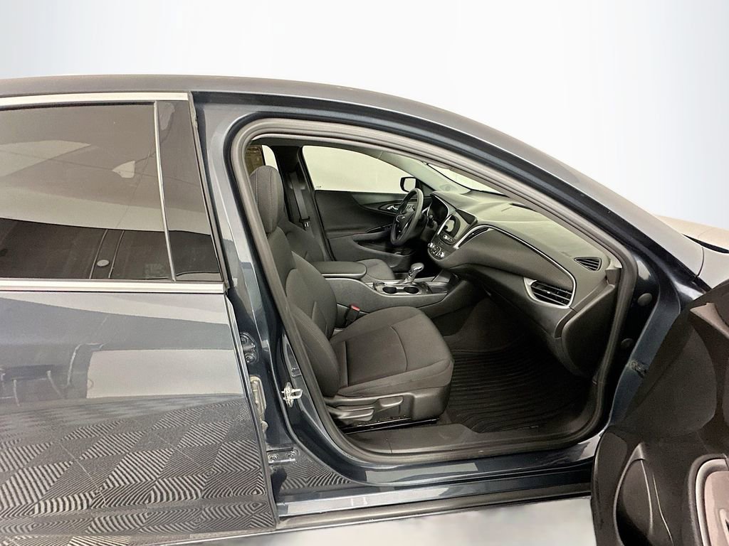 Used 2021 Chevrolet Malibu LS w/ LPO, Convenience Package 2 image 25