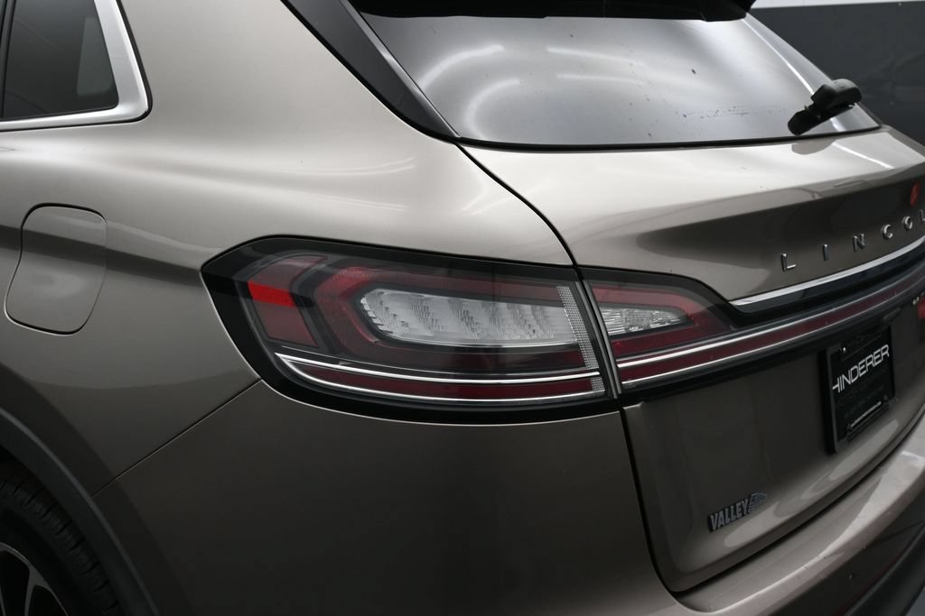 Used 2019 Lincoln Nautilus Reserve AWD/4WD image 44