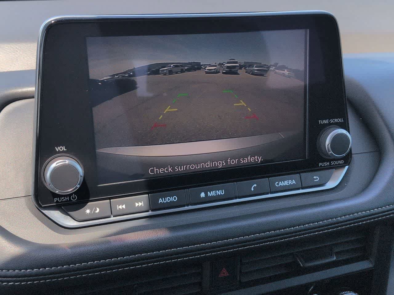 Used 2024 Nissan Rogue S FWD image 28