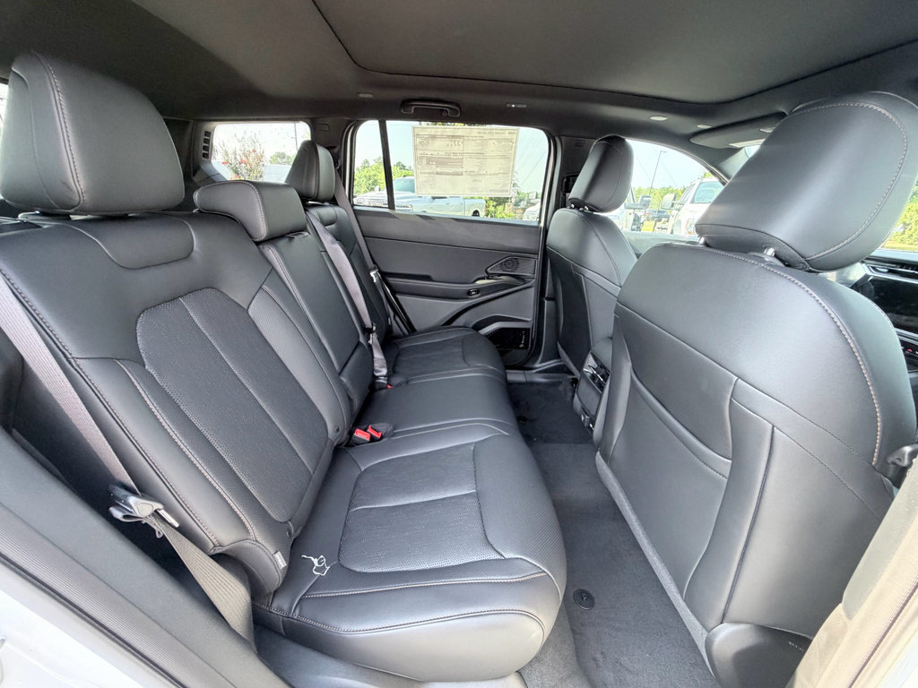 New 2026 Jeep Cherokee Overland AWD/4WD image 27